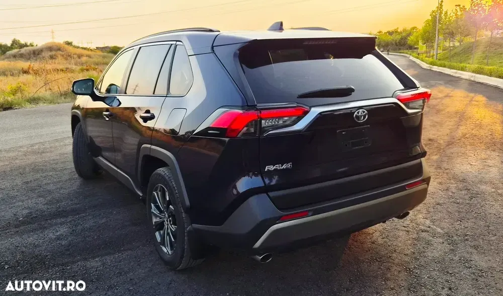 Toyota RAV4 V 2.5 VVT-iE 4x4 Luxury Plus — imagine 5