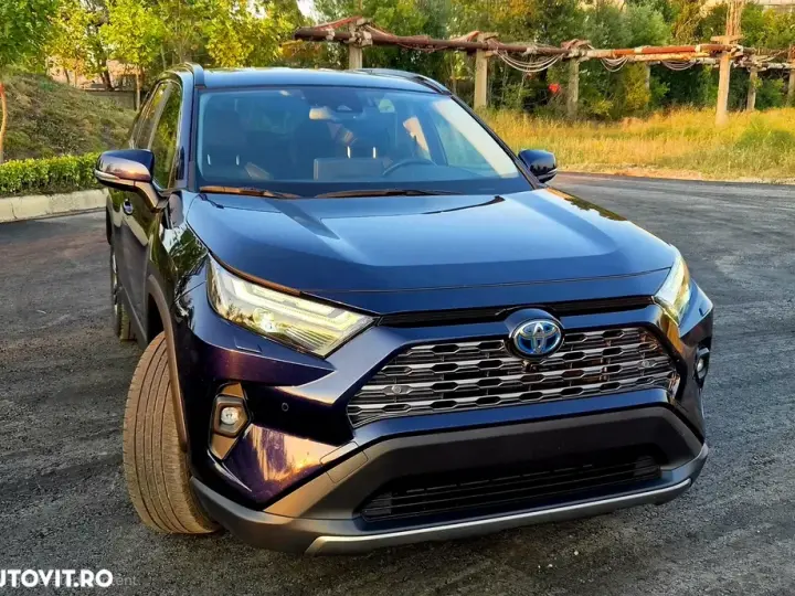 Toyota RAV4 V 2.5 VVT-iE 4x4 Luxury Plus