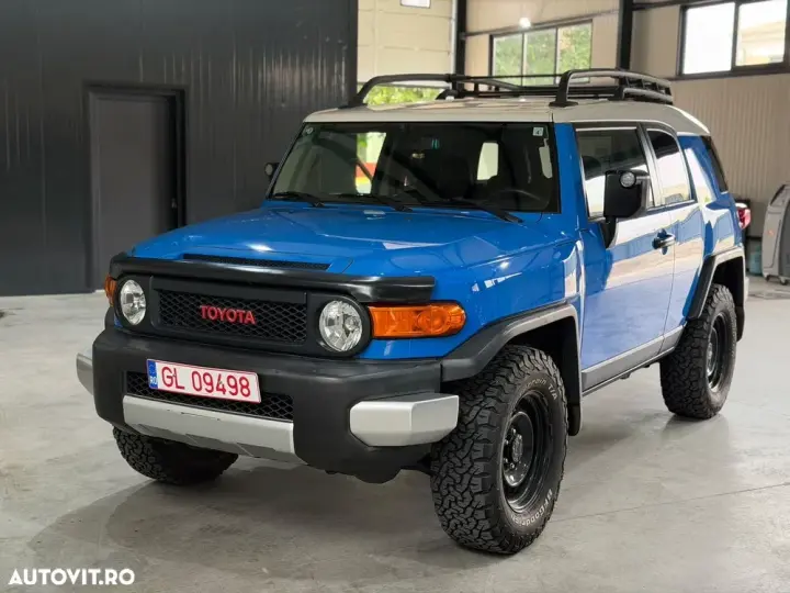 Toyota FJ