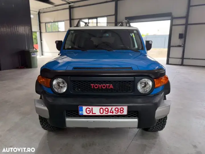 Toyota FJ