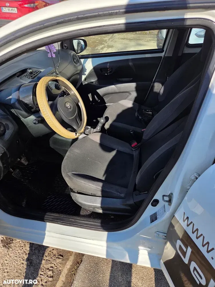 Toyota Aygo II 1.0 VVY-I 5 usi X — imagine 3