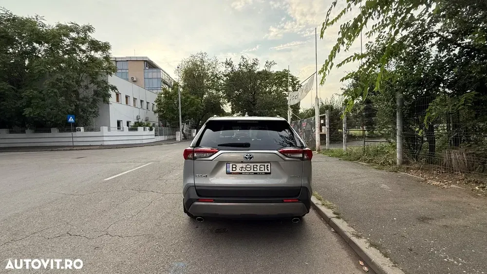 Toyota RAV4 V 2.5 VVT-iE 4x4 Dynamic — imagine 5