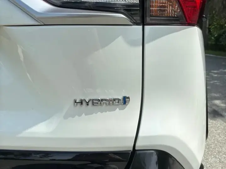 Toyota RAV4 V 2.5 VVT-iE 4x4 Luxury