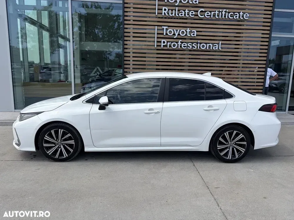 Toyota Corolla 1.8 HSD Exclusive — imagine 3