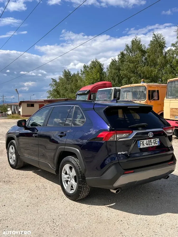 Toyota RAV4 — imagine 2