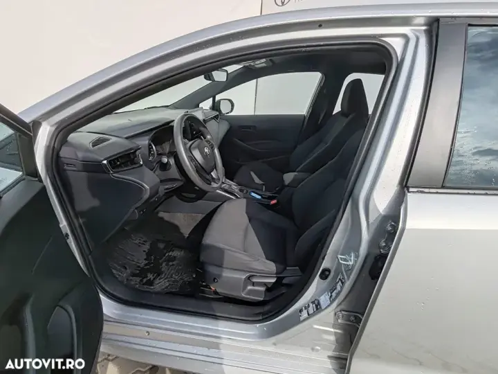 Toyota Corolla XII 1.8 HSD Business
