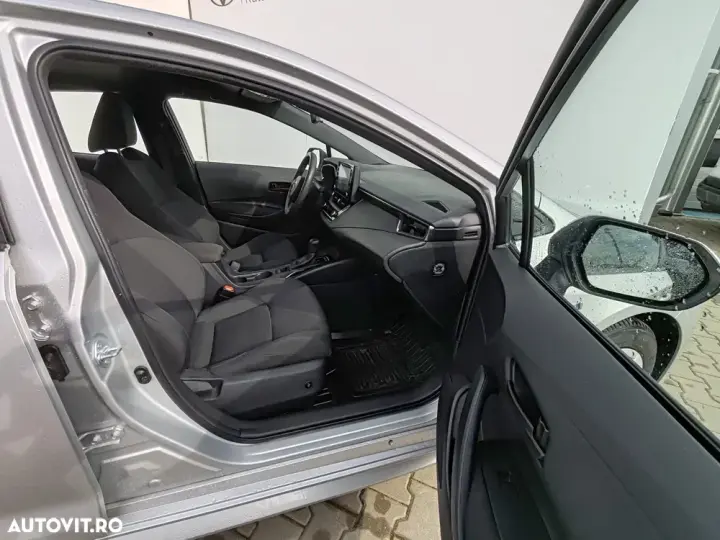 Toyota Corolla XII 1.8 HSD Business
