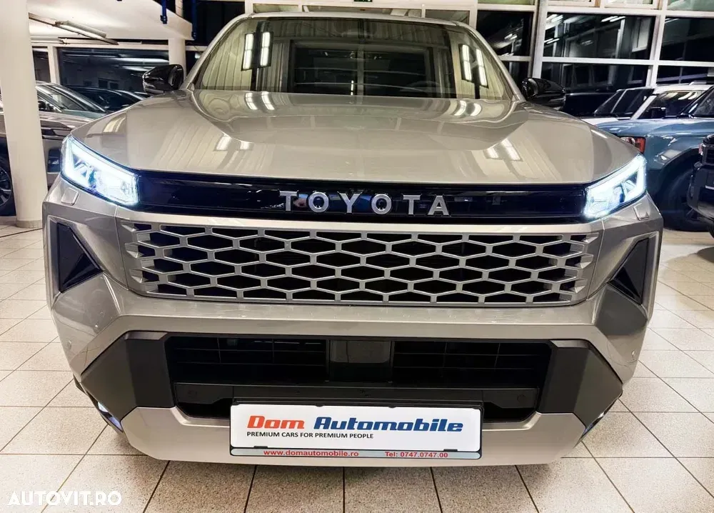Toyota Hilux VIII 2.8D MHEV Double Cab 6AT AWD Comfort — imagine 2