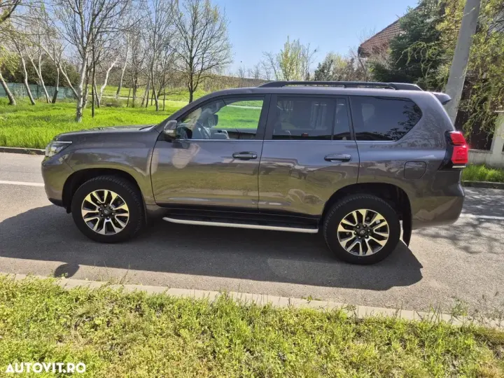 Toyota Land Cruiser 2.8l D-4D 204 CP A/T 7 locuri Executive