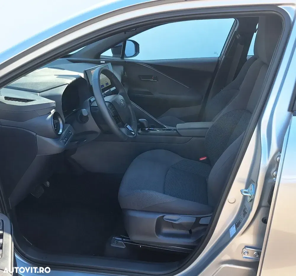 Toyota C-HR — imagine 6
