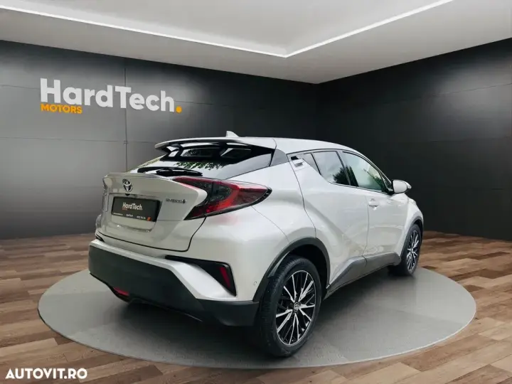 Toyota C-HR Style Selection