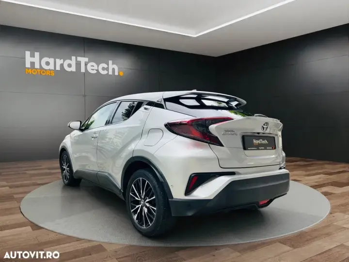 Toyota C-HR Style Selection