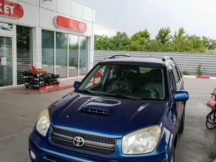 Toyota RAV4 II D-4D 4x4 Sol