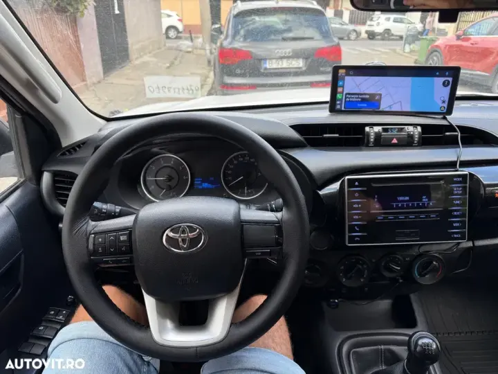 Toyota Hilux VIII 4x4 Double Cab M/T Style