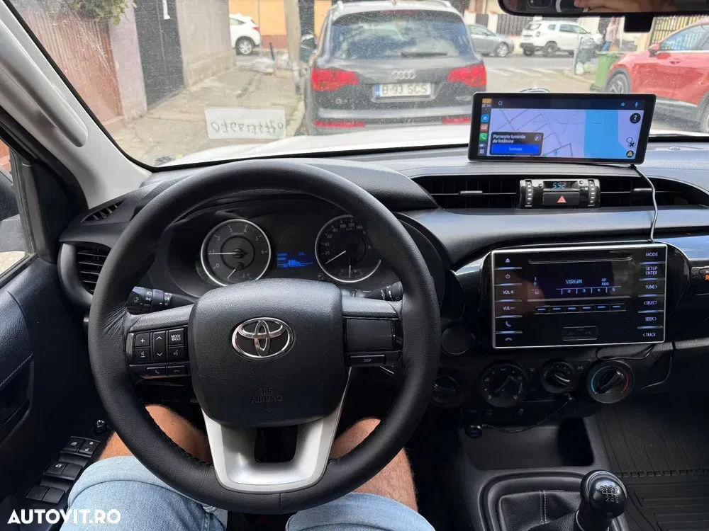 Toyota Hilux VIII 4x4 Double Cab M/T Style — imagine 2