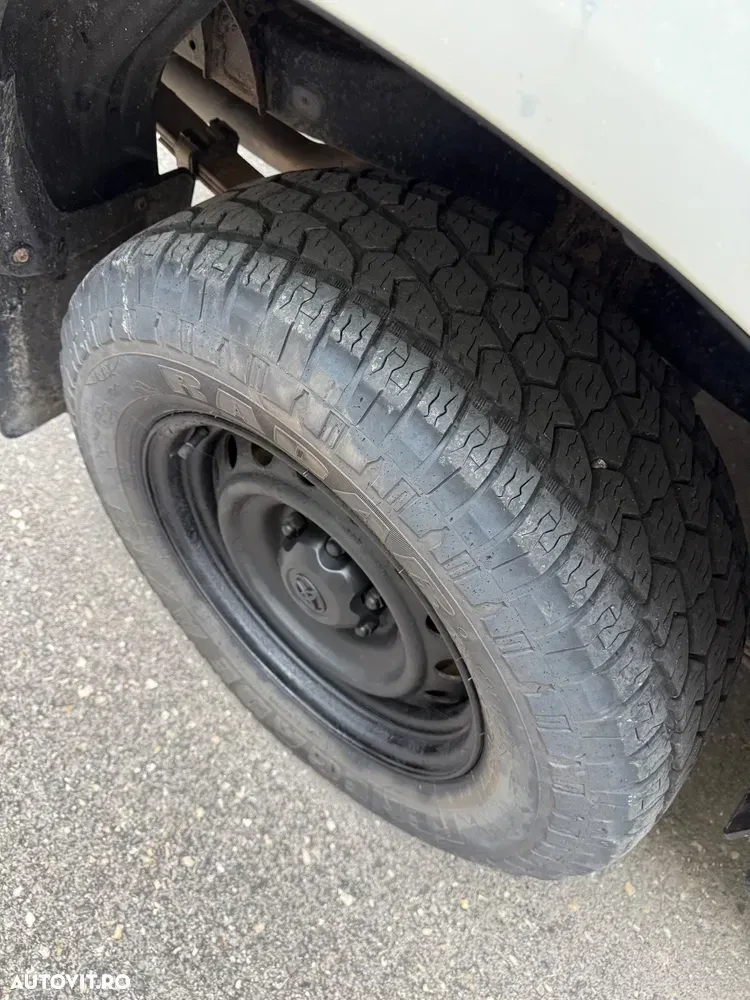 Toyota Hilux VIII 4x4 Double Cab M/T Style — imagine 6