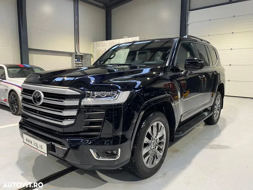 Toyota Land Cruiser 300 — imagine 6