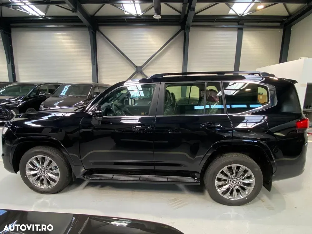 Toyota Land Cruiser 300 — imagine 5