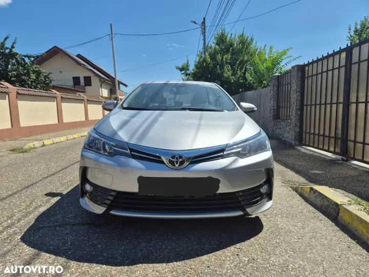 Toyota Corolla XI 1.6 Valvematic Luna