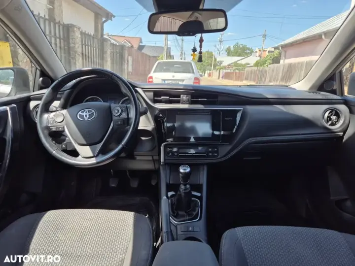 Toyota Corolla XI 1.6 Valvematic Luna
