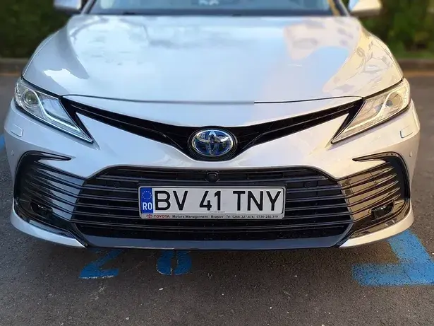 Toyota Camry VIII 2.5 Exclusive