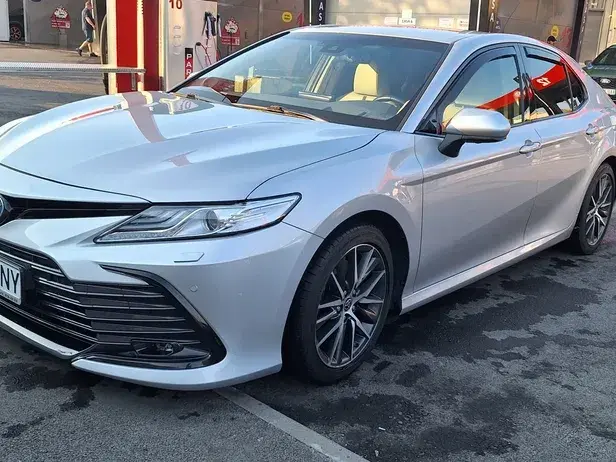 Toyota Camry VIII 2.5 Exclusive