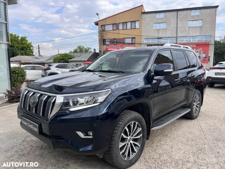 Toyota Land Cruiser 2.8l Turbo D-4D A/T AVS 5 locuri Luxury