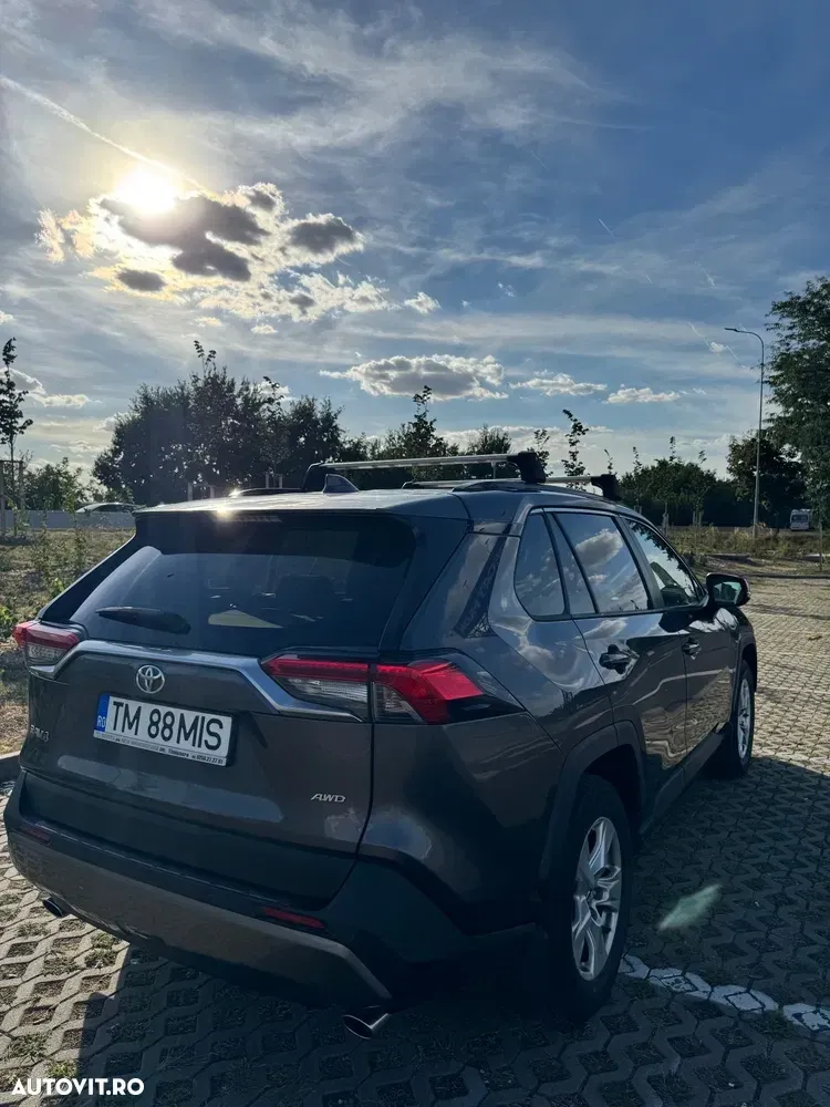Toyota RAV4 V 2.0P CVT AWD Dynamic — imagine 5
