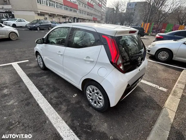 Toyota Aygo II 1.0 VVY-I 5 usi X