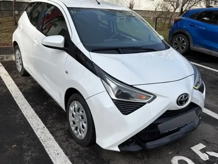 Toyota Aygo II 1.0 VVY-I 5 usi X
