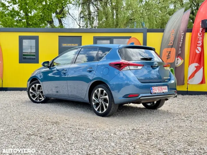 Toyota Auris II 1.8 VVT-i Automatik Team Deutschland