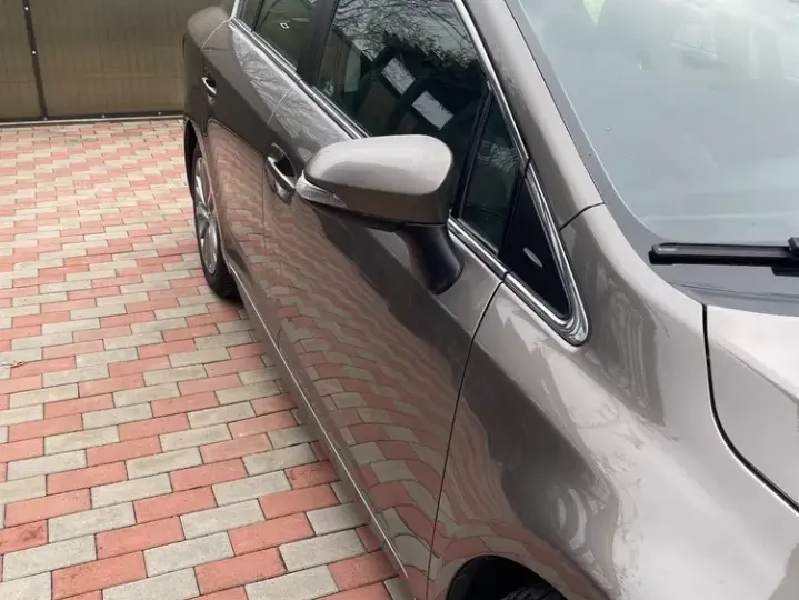 Toyota Avensis III 2.0 D-4D Executive