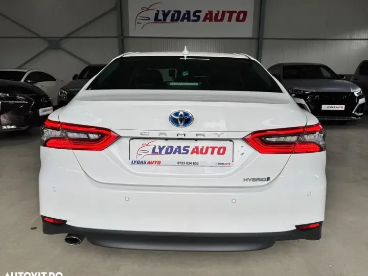 Toyota Camry Executive