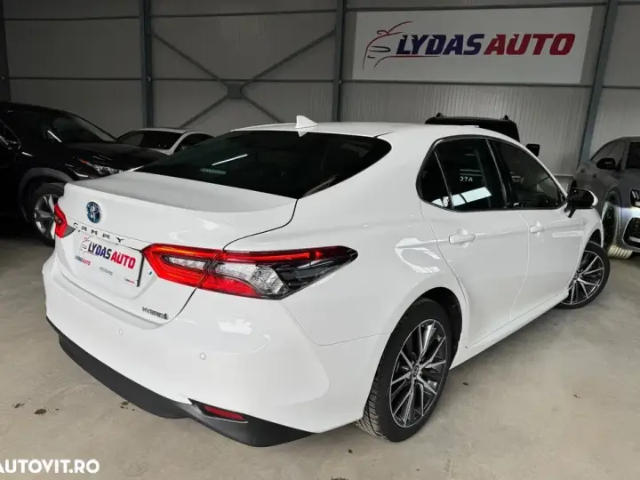 Toyota Camry Executive