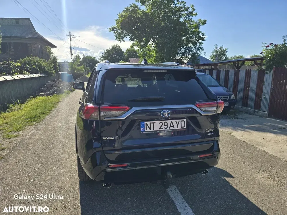 Toyota RAV4 V Comfort — imagine 4