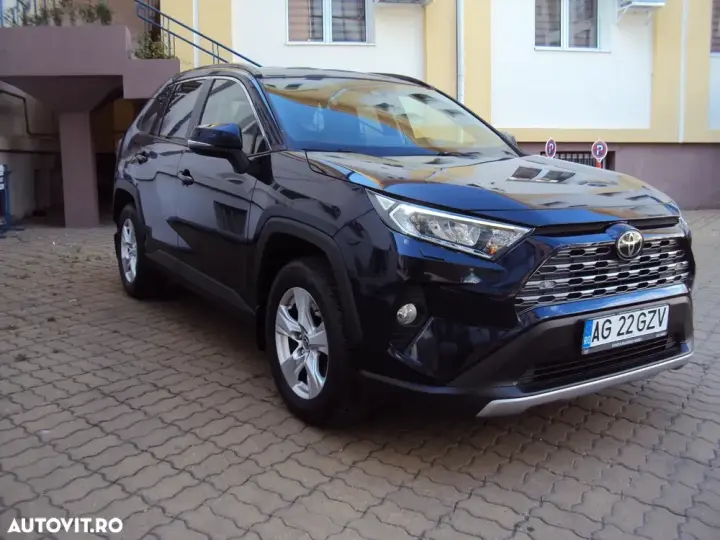 Toyota RAV4 V 2.0P CVT AWD Dynamic