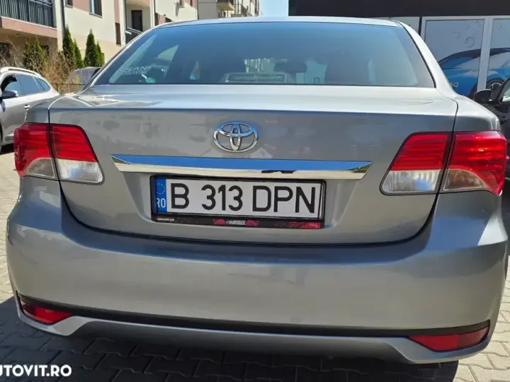 Toyota Avensis III 2.0 D-4D Comfort