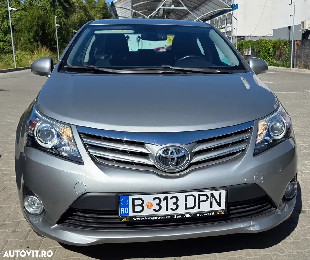 Toyota Avensis III 2.0 D-4D Comfort — imagine 2