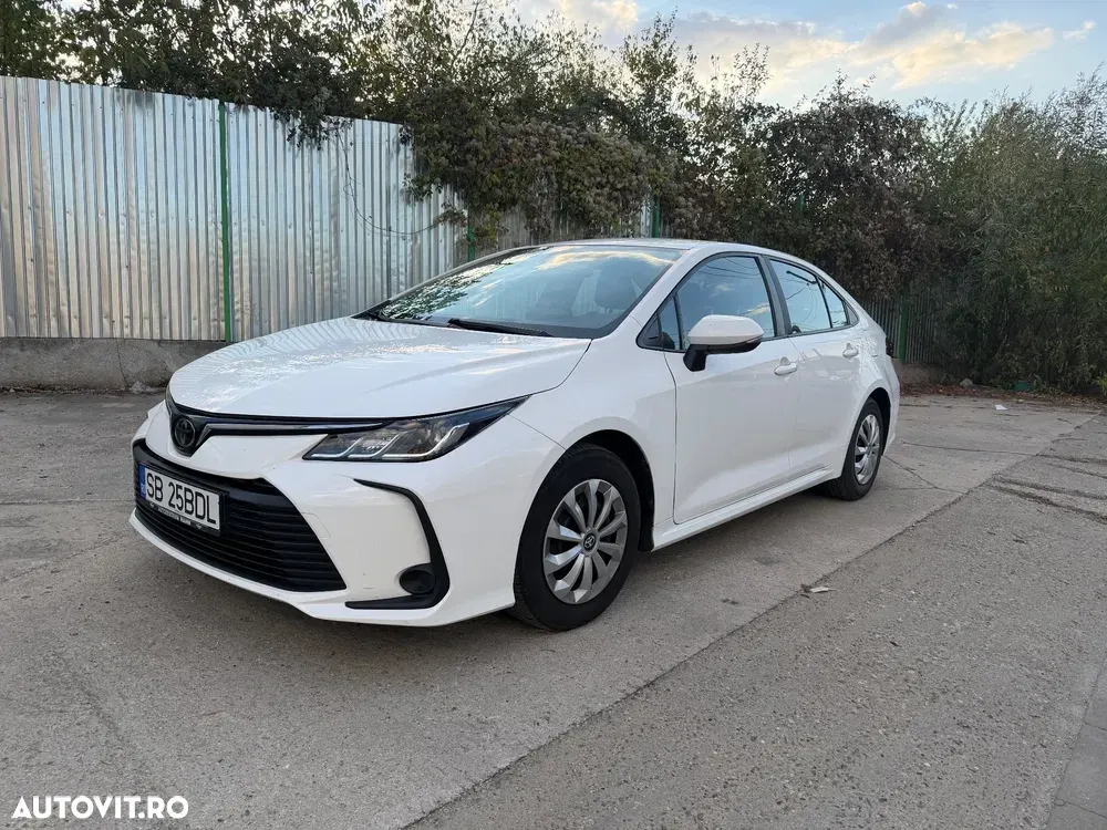 Toyota Corolla 1.5 TNGA MT Business — imagine 2