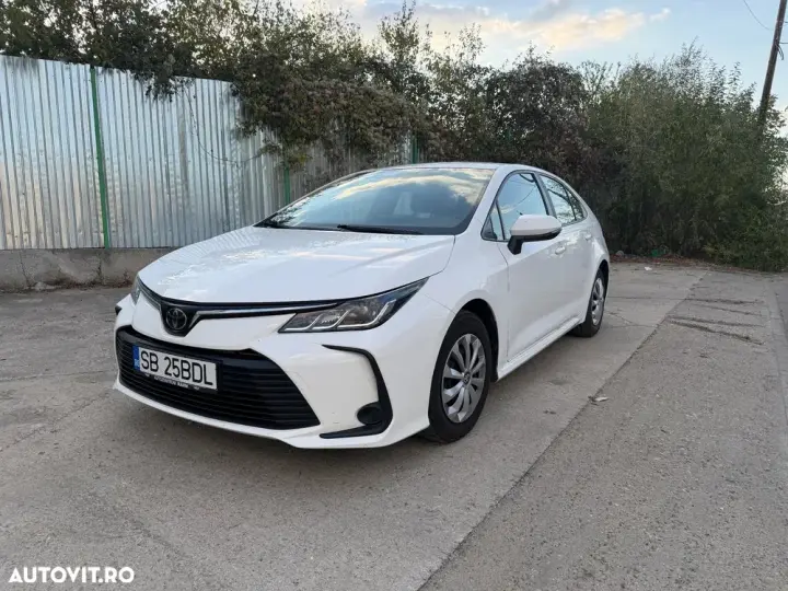 Toyota Corolla 1.5 TNGA MT Business
