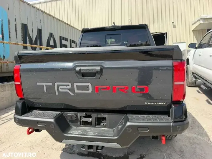 Toyota Tacoma III