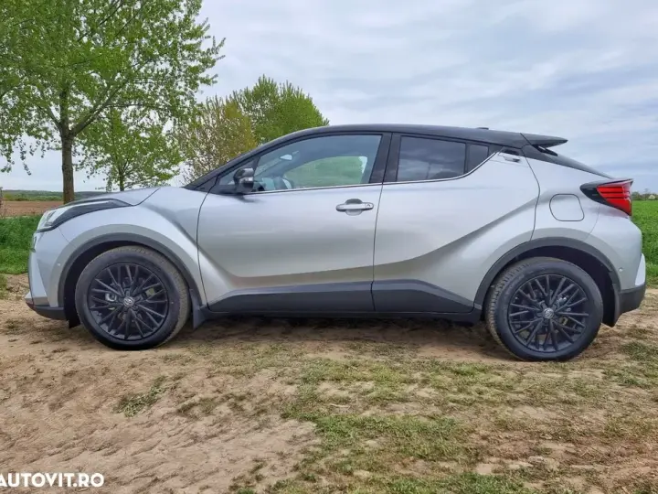 Toyota C-HR 2.0 HSD 184 CP 4x2 CVT C-lassy bi-tone
