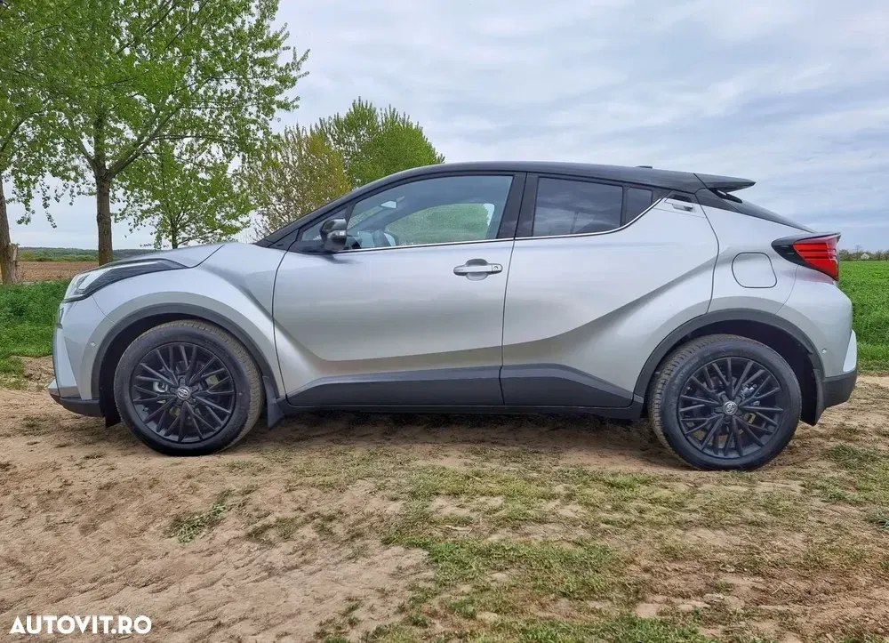Toyota C-HR 2.0 HSD 184 CP 4x2 CVT C-lassy bi-tone — imagine 3