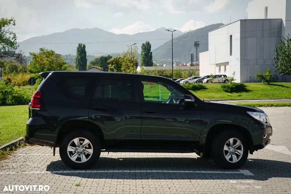 Toyota Land Cruiser 2.8l Turbo D-4D Aut. Executive — imagine 2
