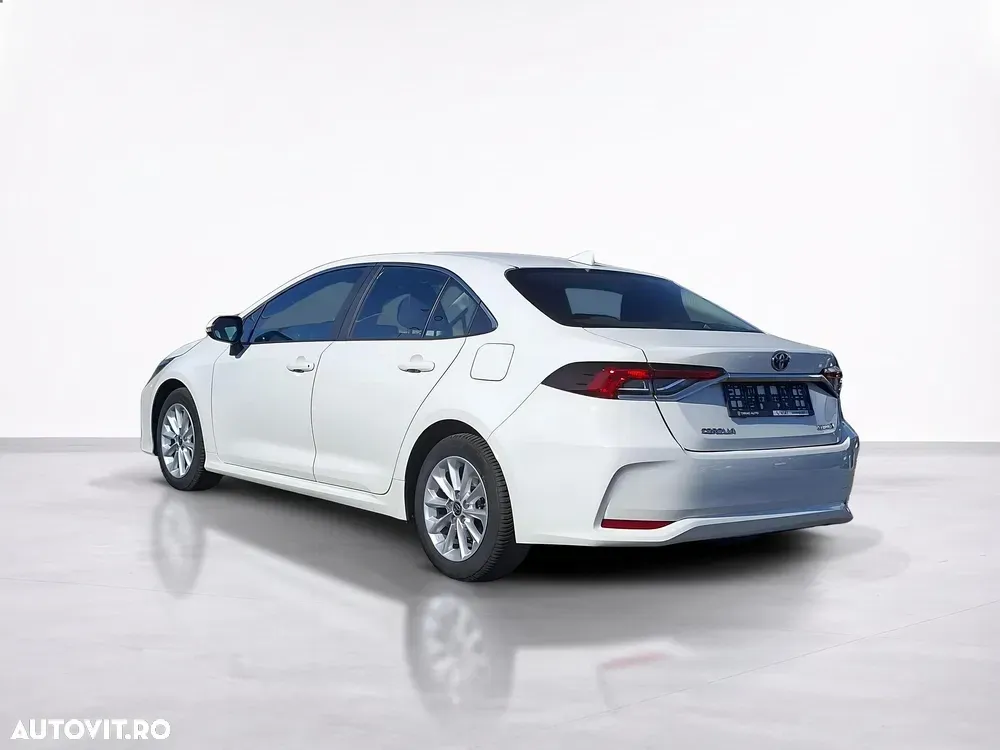 Toyota Corolla — imagine 3