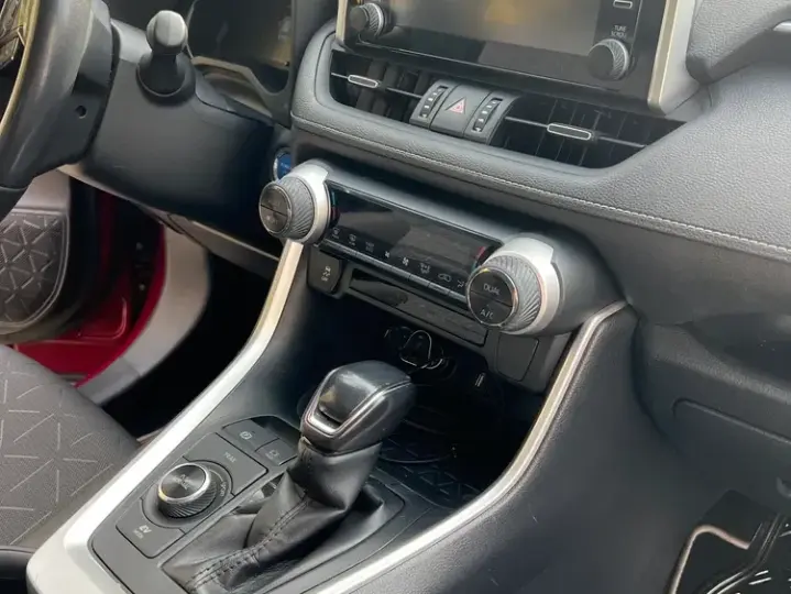 Toyota RAV4 V 2.0P CVT AWD Dynamic