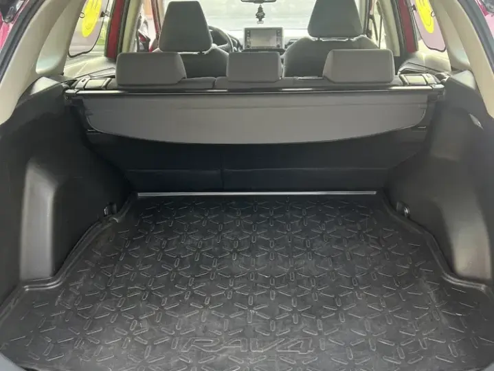 Toyota RAV4 V 2.0P CVT AWD Dynamic