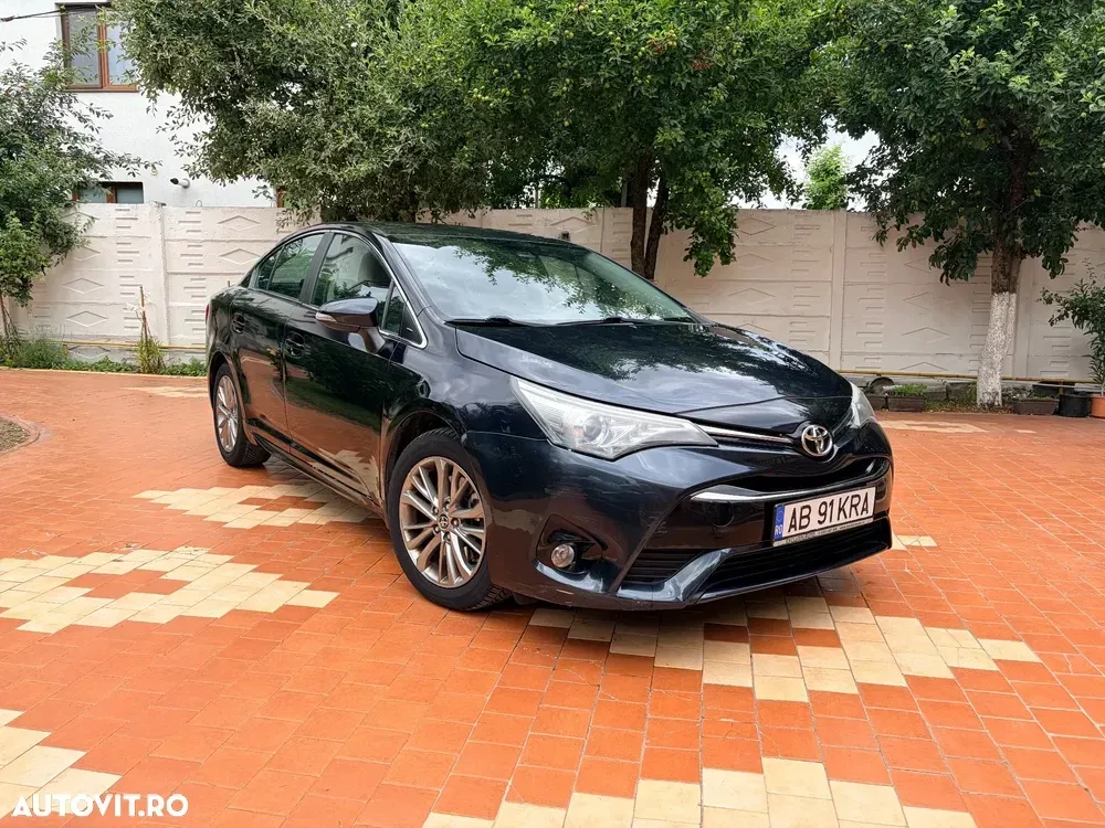 Toyota Avensis III 2.0 D-4D Executive — imagine 6