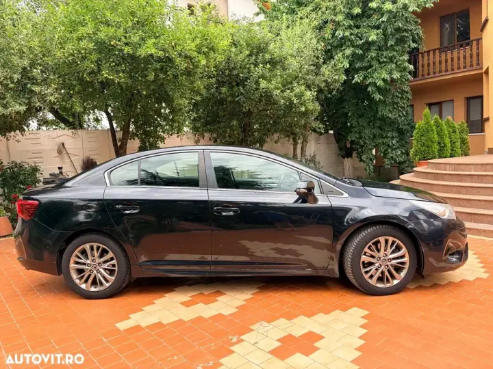 Toyota Avensis III 2.0 D-4D Executive
