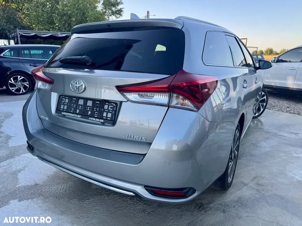 Toyota Auris II — imagine 3